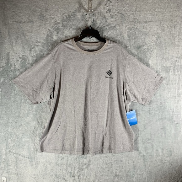 Columbia‎ Women's T Shirt XXL North Cascades Relaxed Tee Gray Graphic Boxy NWT - Picture 1 of 9